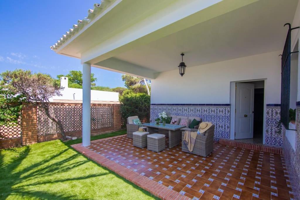 Casa De Meca, A 100M De La Playa Villa Los Canos De Meca Exterior photo